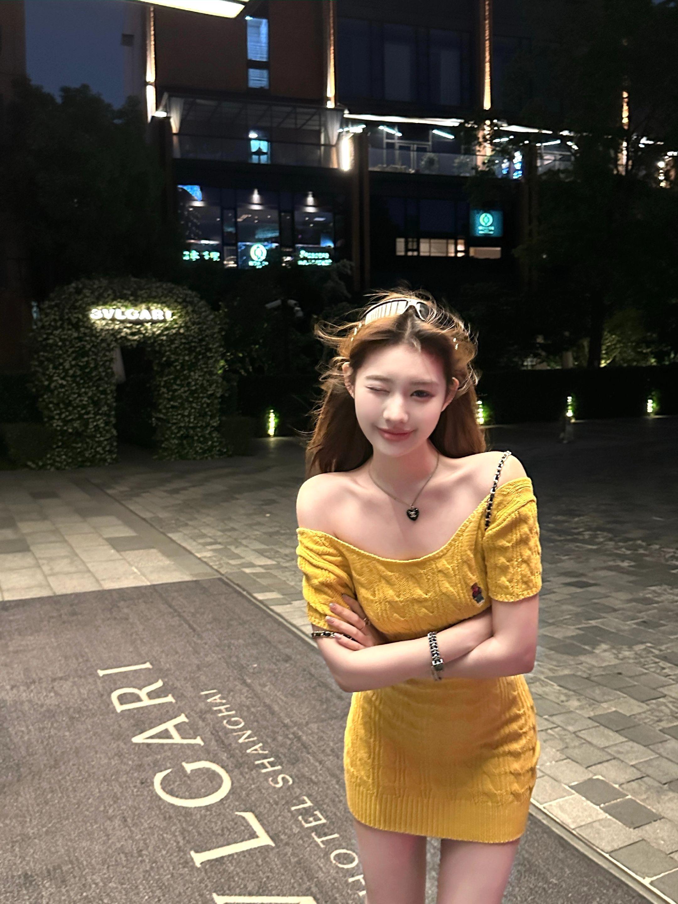斑驳的你我。谁能拒绝夏日姐感穿搭呢