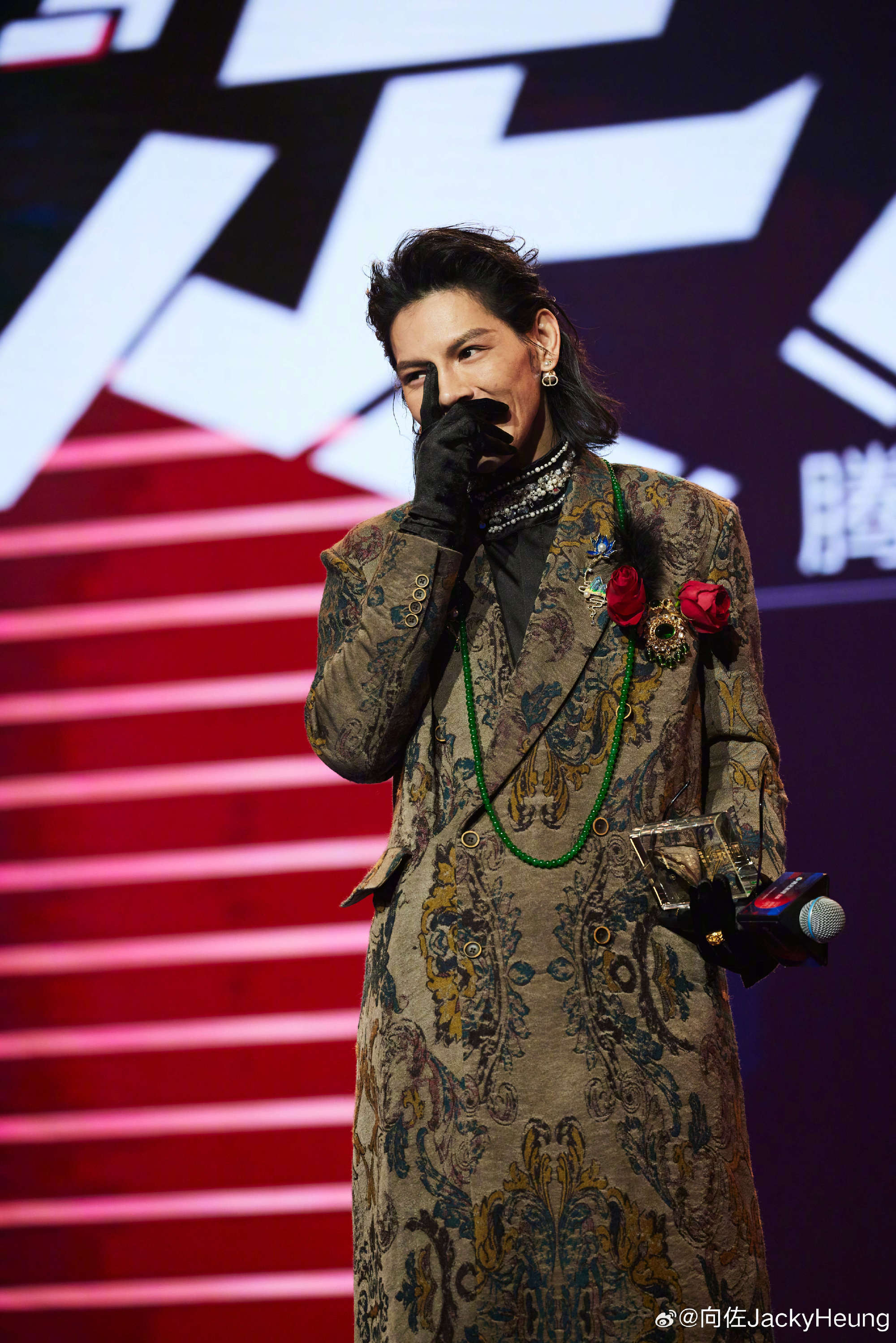 向佐 为什么女生穿男装可以  女装只有0次跟无数次的含金量还在上升[doge] 