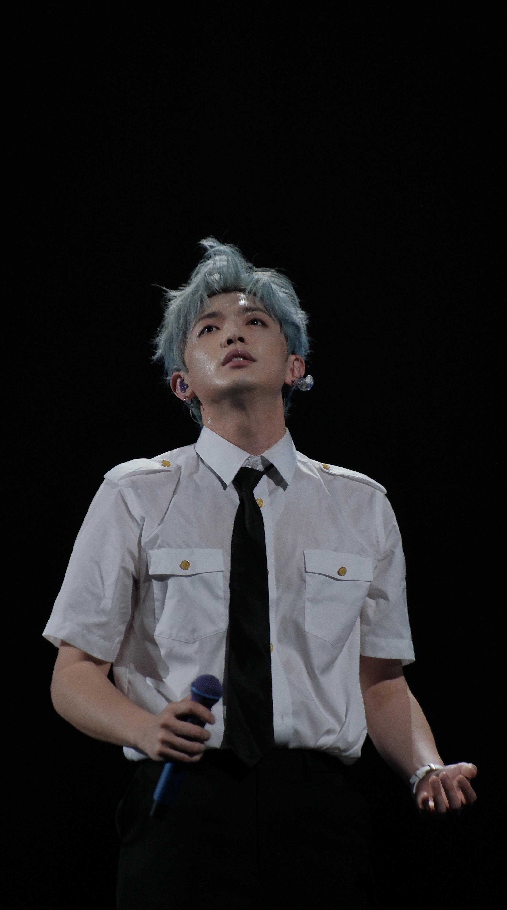 上海街拍｜我镜头下的颜人中。是夏夜最后的烟火…