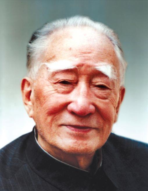1958年，薄一波亲自致电李聚奎，告知中央决定让他与余秋里对调工作安排，你怎么看