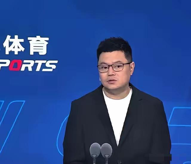WTT 美国大满贯赛，国乒小将黄友政，薛飞止步资格赛末轮，国乒前辈侯英超中肯评价