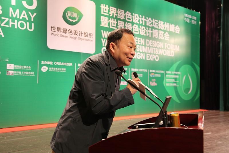 柳冠中怒批：现在设计沦为帮资本家掏普通人钱包的工具？
清华柳冠中教授的观点戳破当