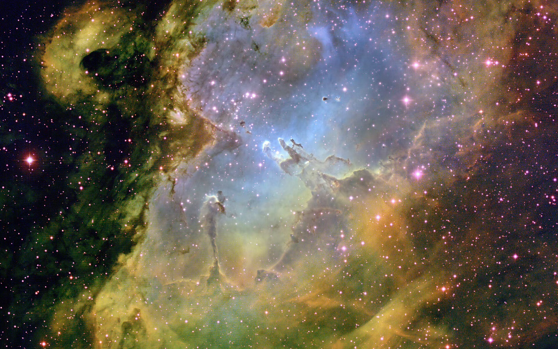 星空之所以美丽，就是在无限的宇宙中，不管黑暗如何蔓延，都有星星的光芒去把它照亮。