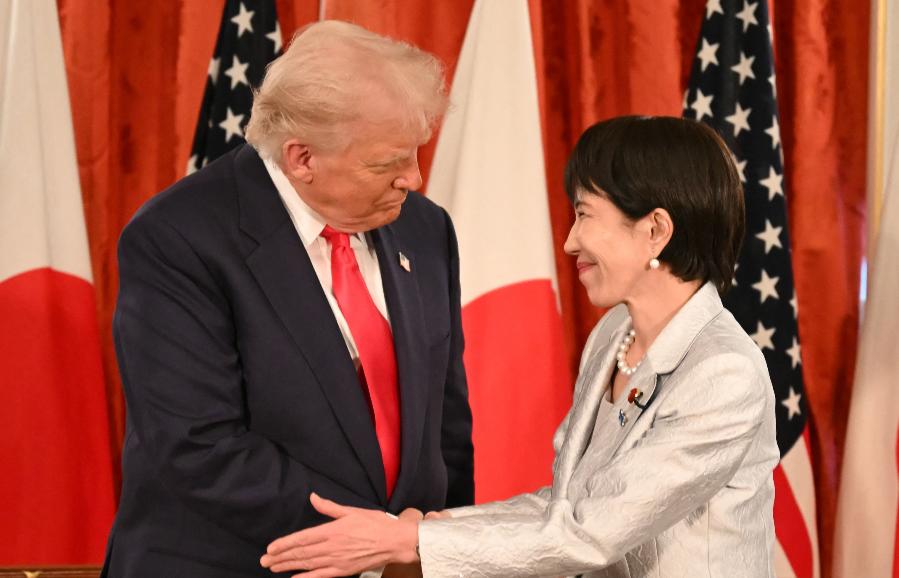 丢人丢大了，明明是一场平等的外交活动，被高市早苗弄的像自己去劳军了一样。
虽然日