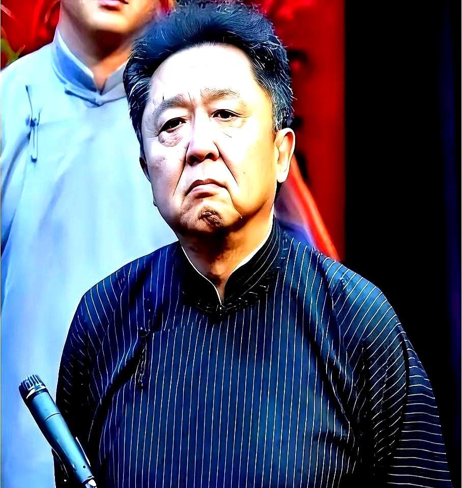 德云社不玩“卖身契”那一套了。
 
一年一签，想走就走，留下全凭本事。
 
曹云