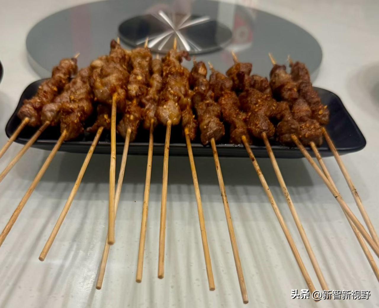凤翔大海子烤肉美美哒孜然香辣烤串 大排档烤串 东北风味烤串 爆香烤串 北京烤串店