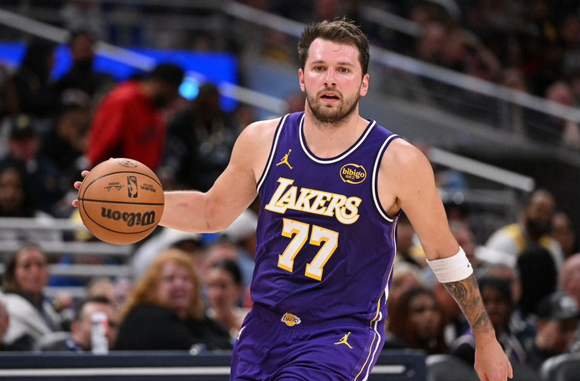 27岁31天！东契奇解锁生涯15000分里程碑，历史第三年轻，超科比仅输詹杜，4