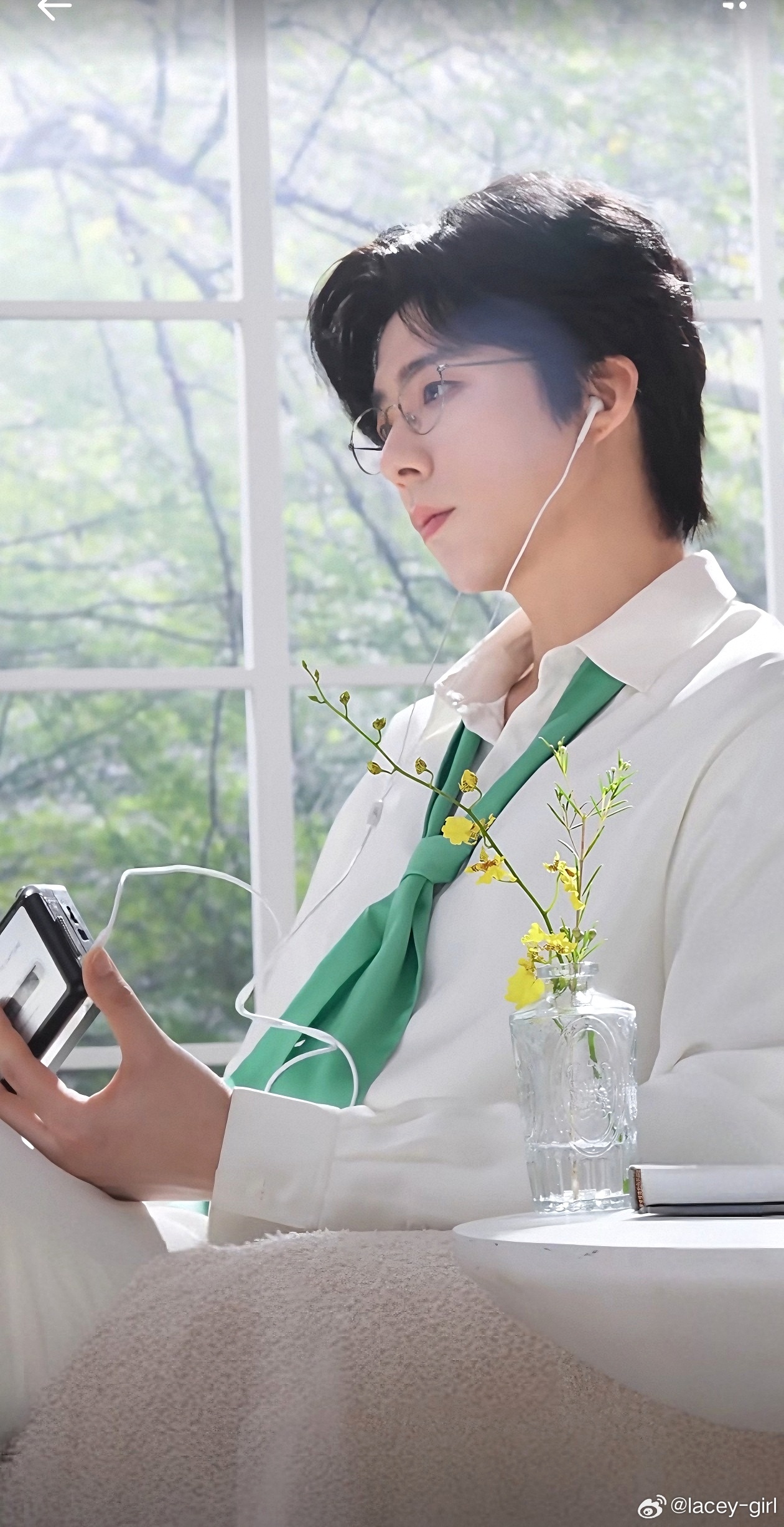 刘宇宁的2025巡演 🐾刘宇宁玫瑰丛生 🐾摩登兄弟 清晨的风里有刘宇宁 的歌