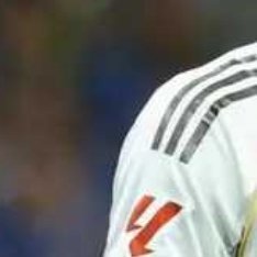 北京时间3月24日，据《世界体育报》报道，皇家马德里计划为吕迪格提供一份新合同，