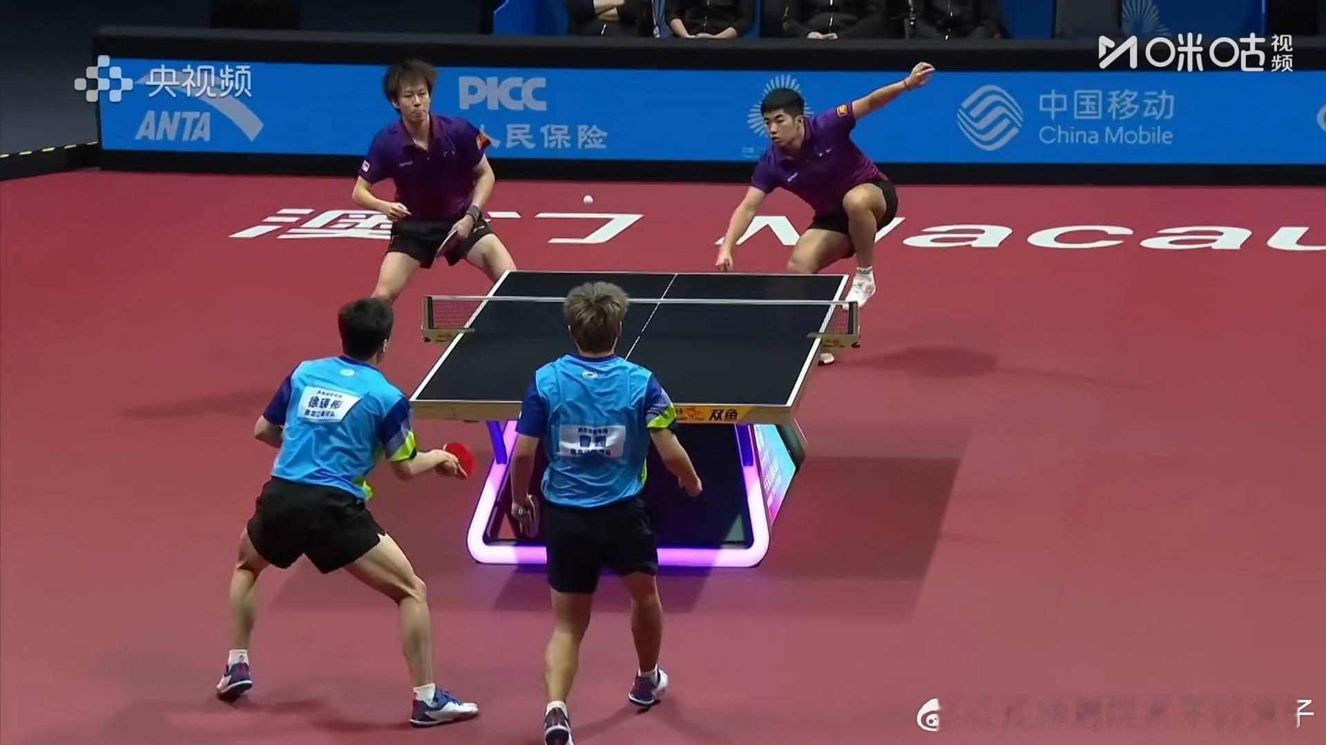 林高远袁烜松11：9徐瑛彬曹巍扳回一局 大比分一比一 