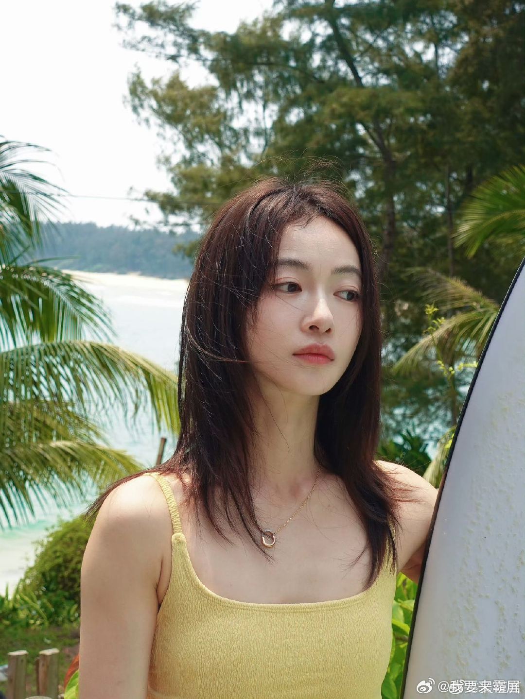 吴谨言说上慢综种地的活可以交给她吴谨言说陈哲远可以在密逃当NPC 挑选综艺搭子主
