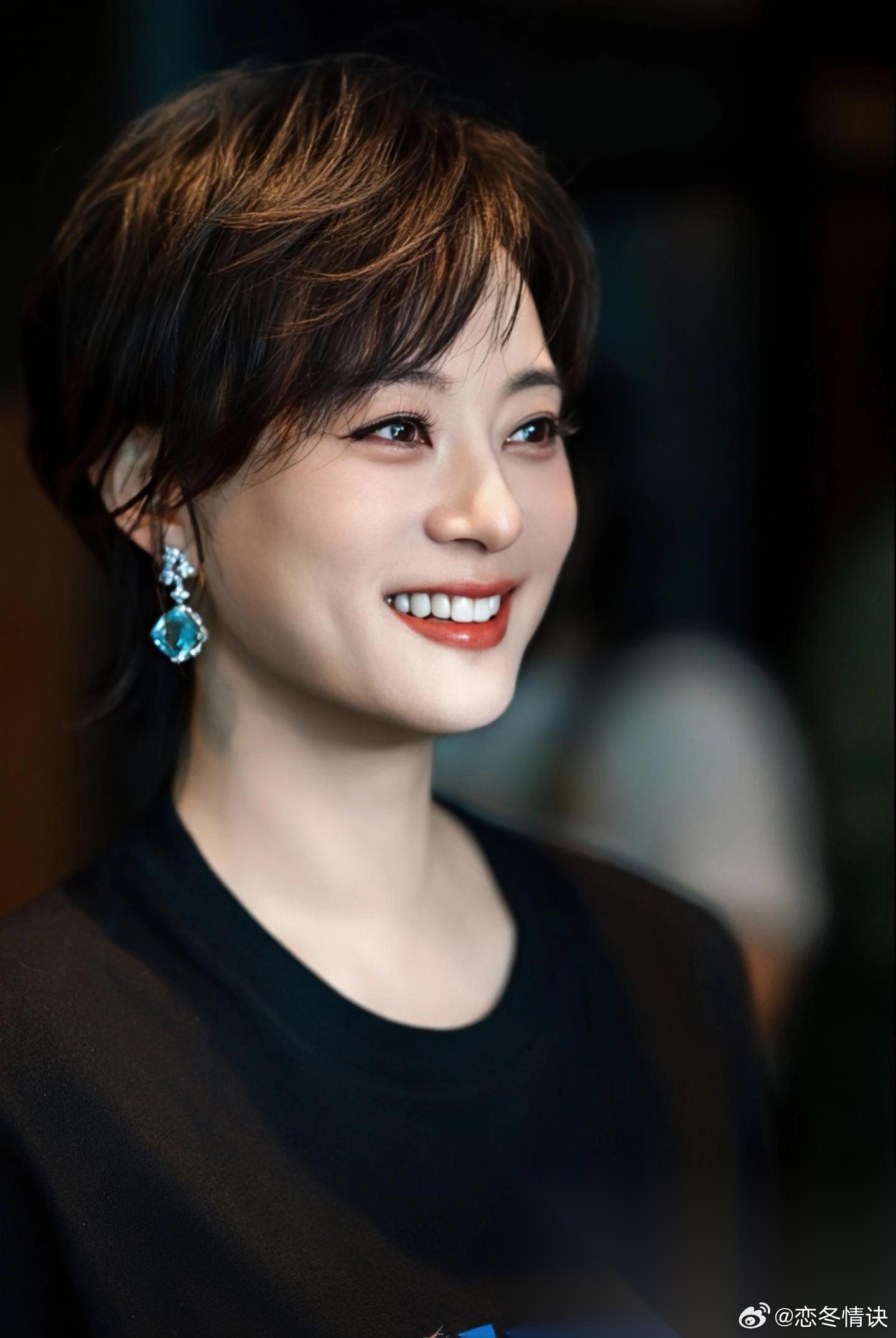 明眼人都看出来了， 孙俪最大的优势， 既不是美貌，也不是演技，人家最厉害的，是从