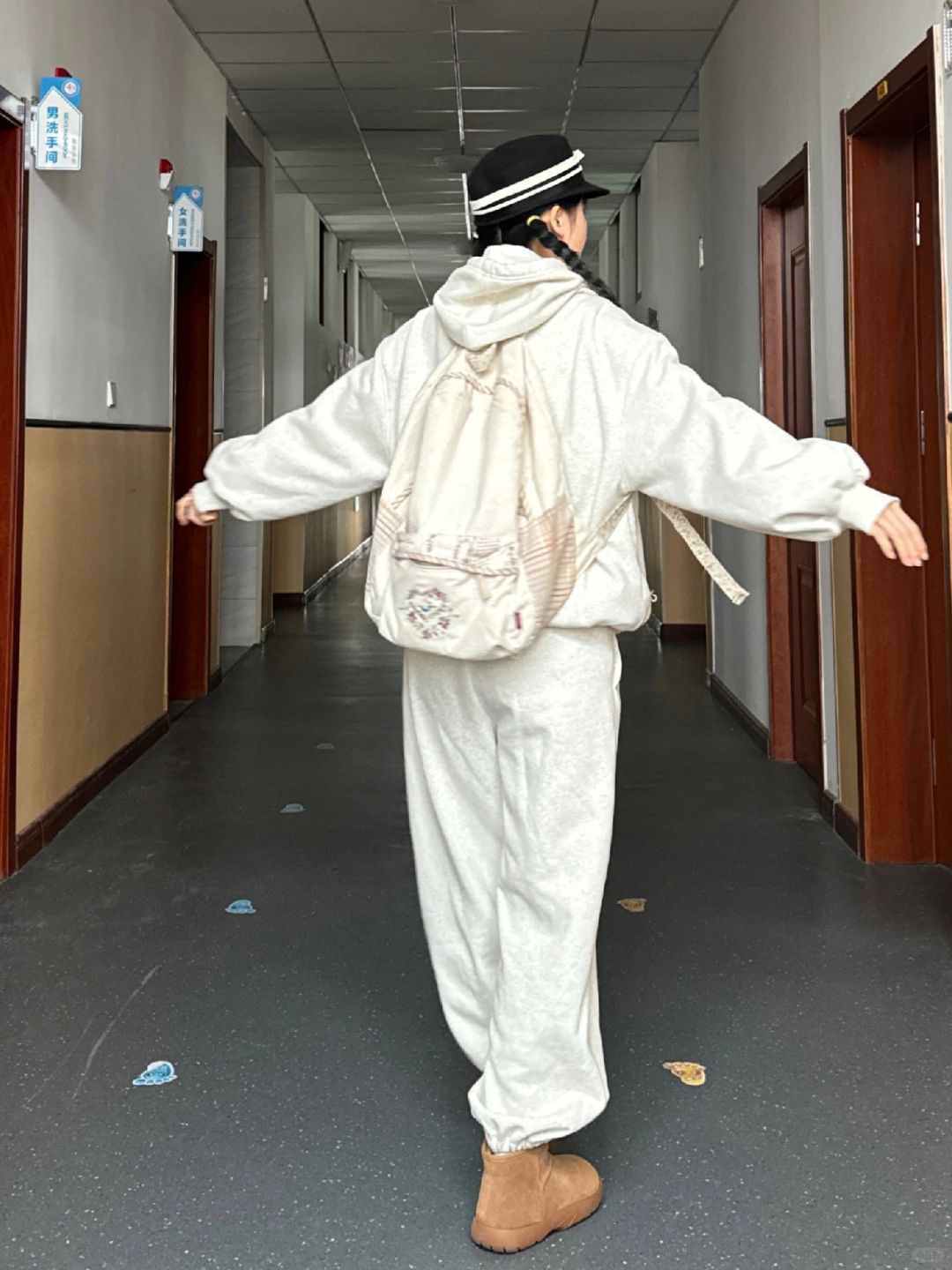 今天是运动小学生穿搭