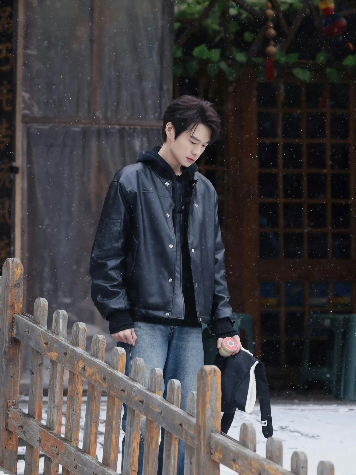 魏大勋秦岚从未正式回应撇开官宣讨论恋情难道不是无中生有而且两人如果真的想说，自然