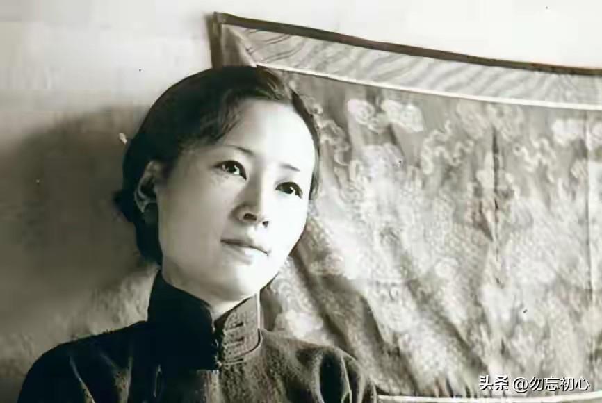 冰心与林徽因交恶一辈子，晚年她用四字来评价对方，令人大跌眼镜
1999年2月28