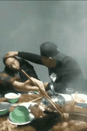 这朋友非交不可吗？明显欺负人了啊[发怒]