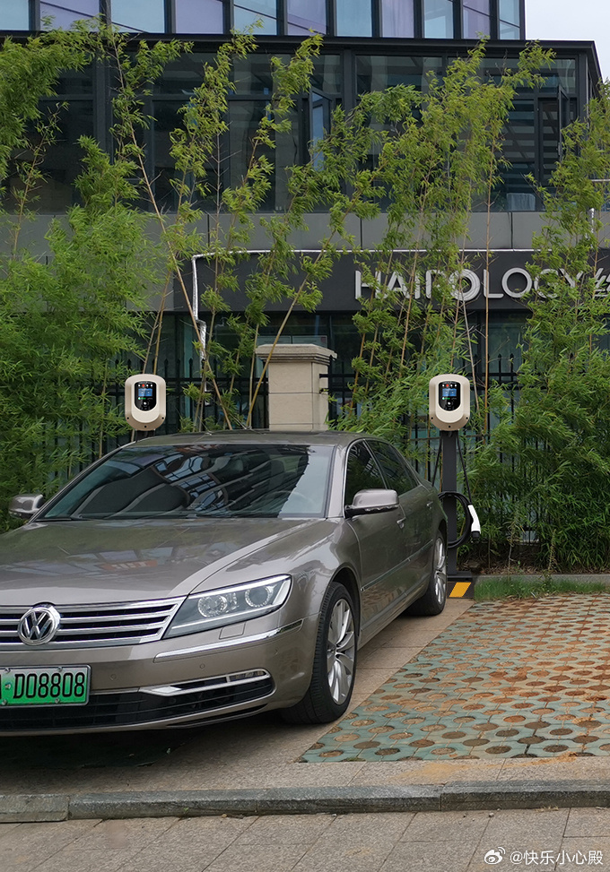 2026，新能源充电桩建站：是蓝海，更是未来！当时间驶入2026年，许多人不禁疑