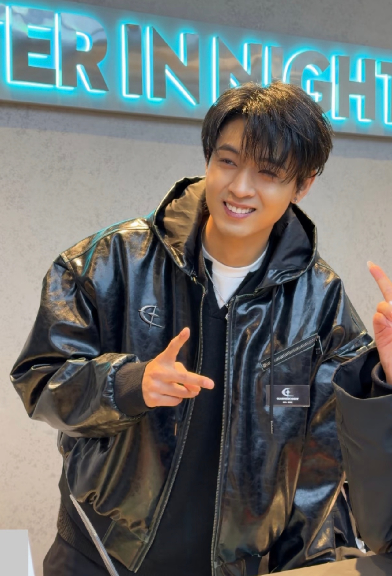 秦霄贤胖了16斤老秦胖了好看了，太瘦了不好看！ 