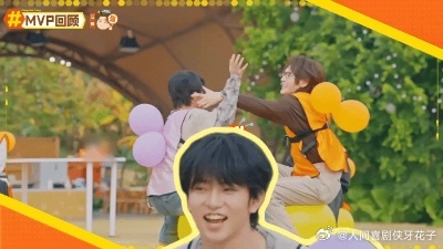 穆祉丞晚高疯团宠是有原因的从有点生疏到游刃有余，穆祉丞的进步肉眼可见。不光是游戏