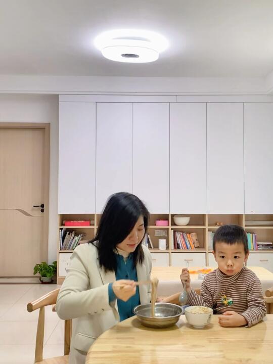 当妈4年，开始坚信这些简单靠谱的育儿理念👍