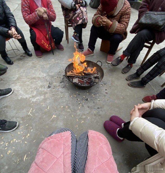 当 第一波出发的人已经先过年了 映入眼帘，就知道新春旅行的快乐已经启航。他们已经