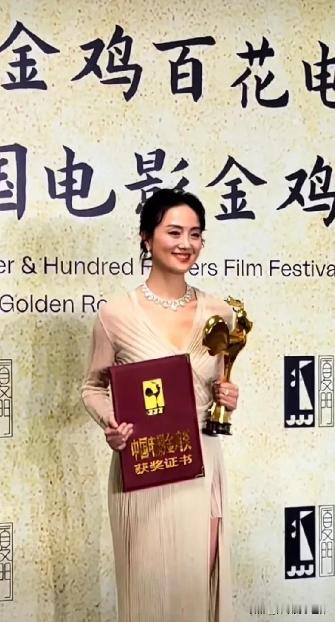 朱媛媛离世，最破防的是8090后，

这些年8090后熟悉的演员、歌手一个个离世
