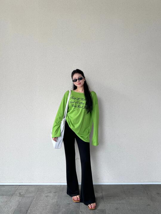 休闲感撞色💚
