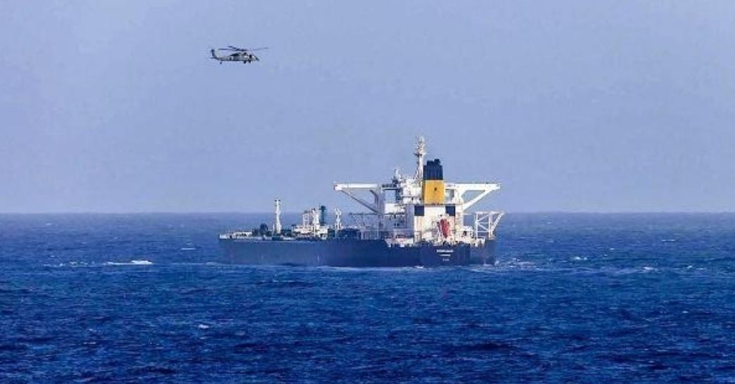 美国近期在加勒比海掀起的能源博弈新风暴，核心在于其以“经济遏制+军事威慑+意识形