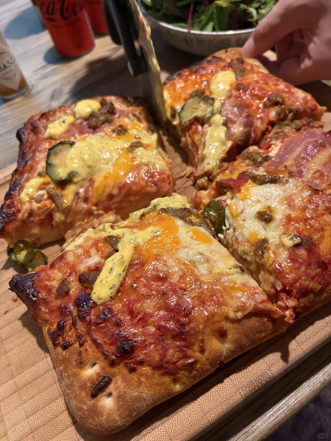 🇬🇧Waitrose🍕芝士牛肉汉堡味披萨🍔太绝了