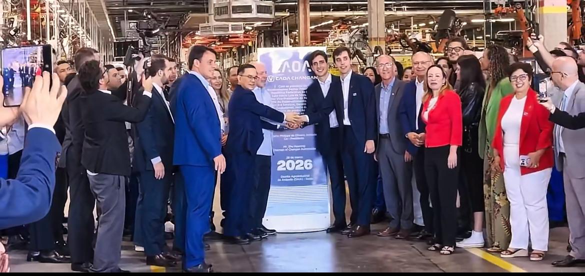 中国汽车出海+1

北京时间3月26日，长安汽车巴西工厂正式投产。巴西总统卢拉、