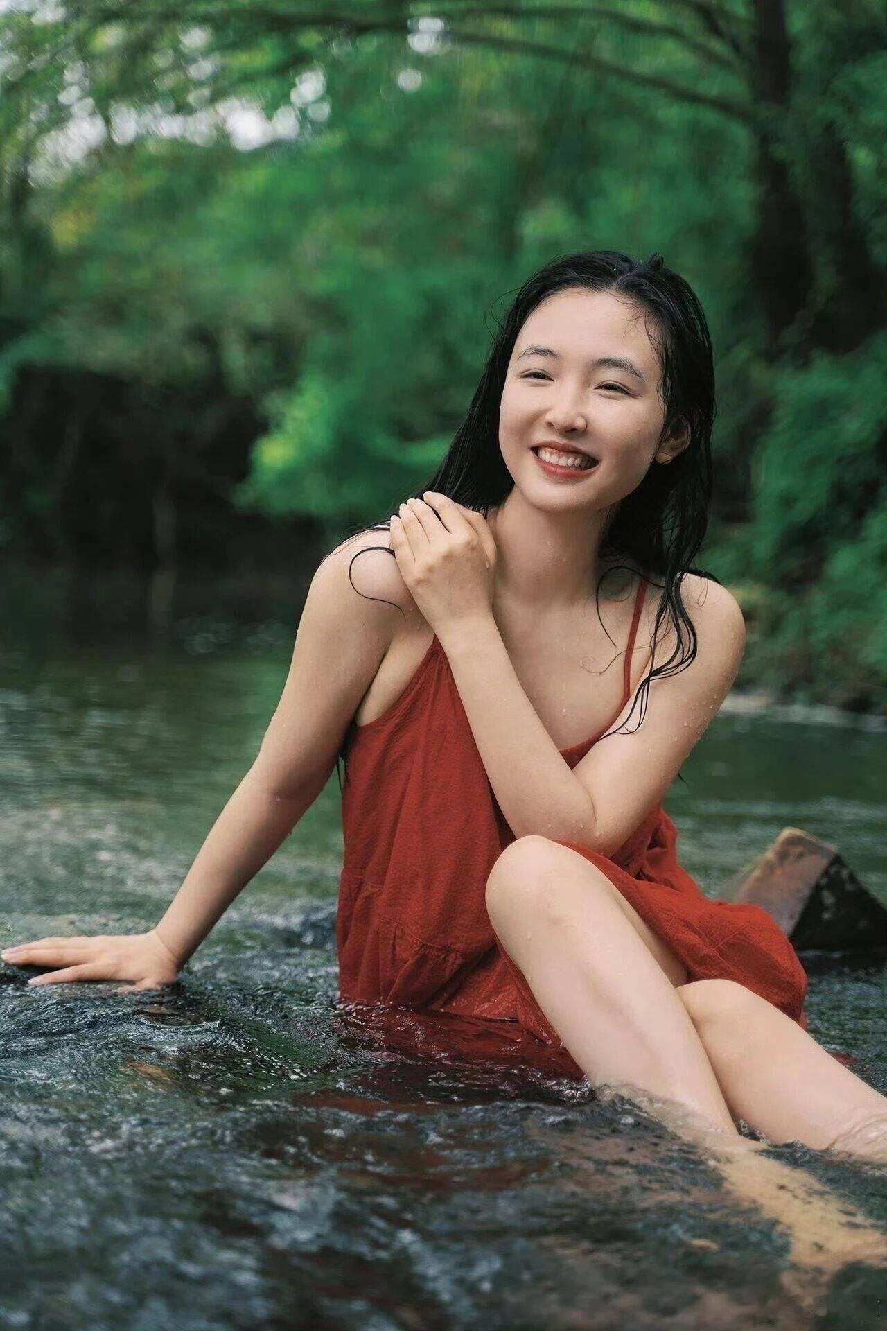 🌊吴倩微博回归 🌊0926吴倩 🌊         吴美女的微博回归，这是