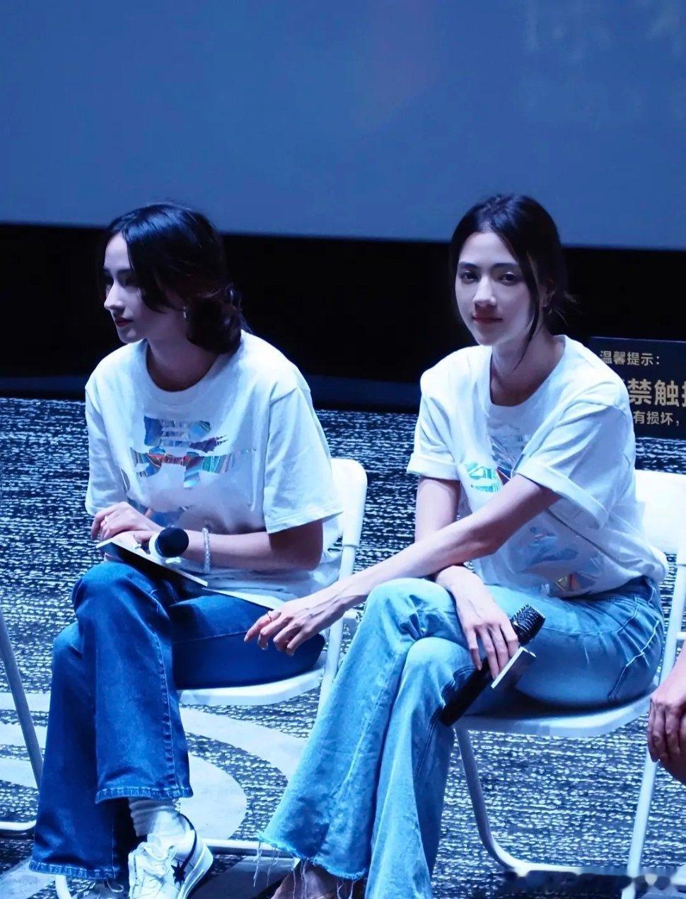 怪不得她是苏妲己，妩媚姿态尽显 ​​​