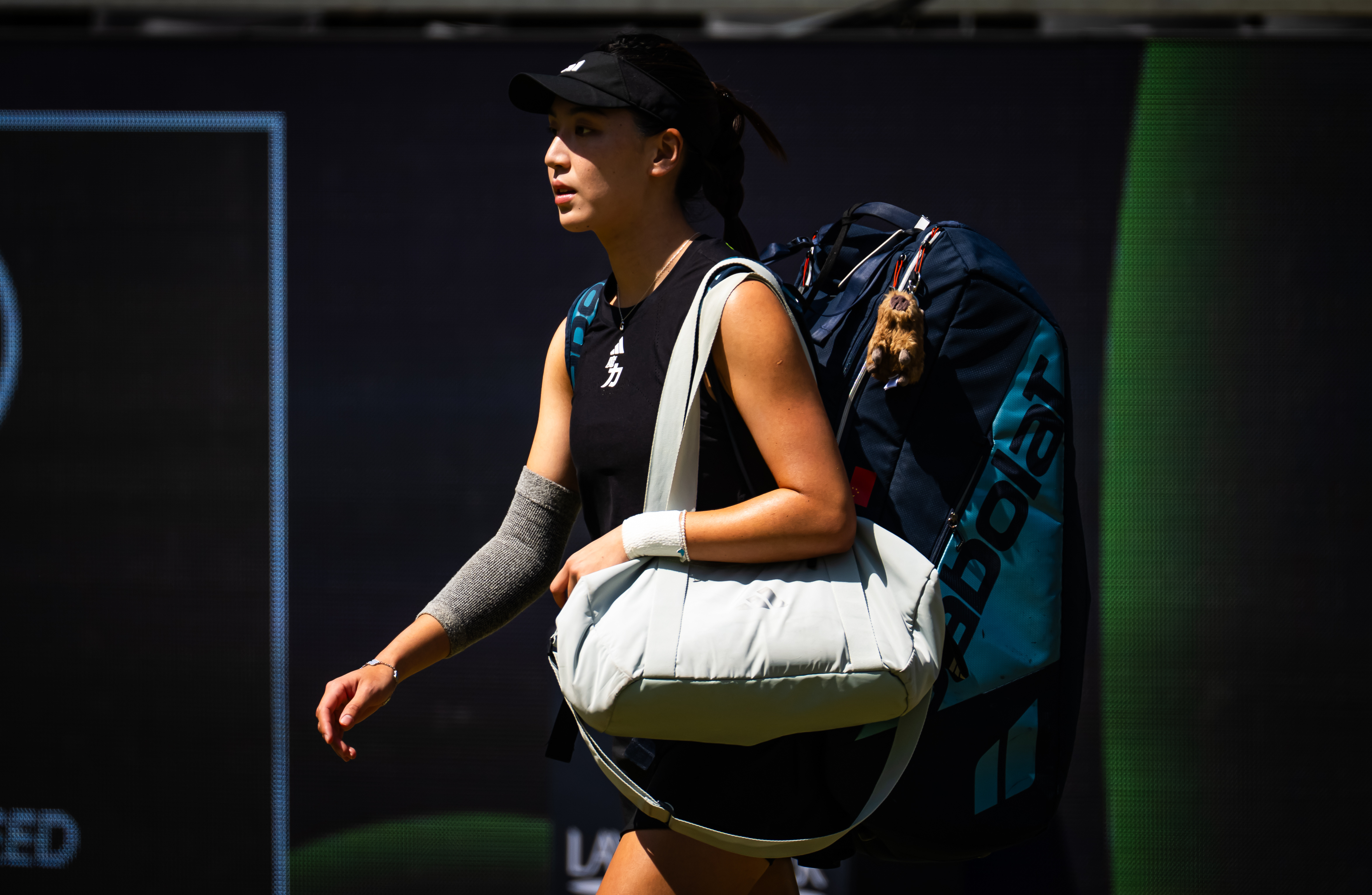 王欣瑜退出WTA500巴特洪堡站，她的签位将由幸运落败者克鲁格替代🎙下一站温网