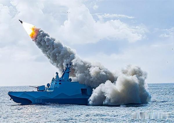 全域合围台海！“台独”外援牌彻底失效，祖国统一大势已定
 
台海全域合围重磅落地