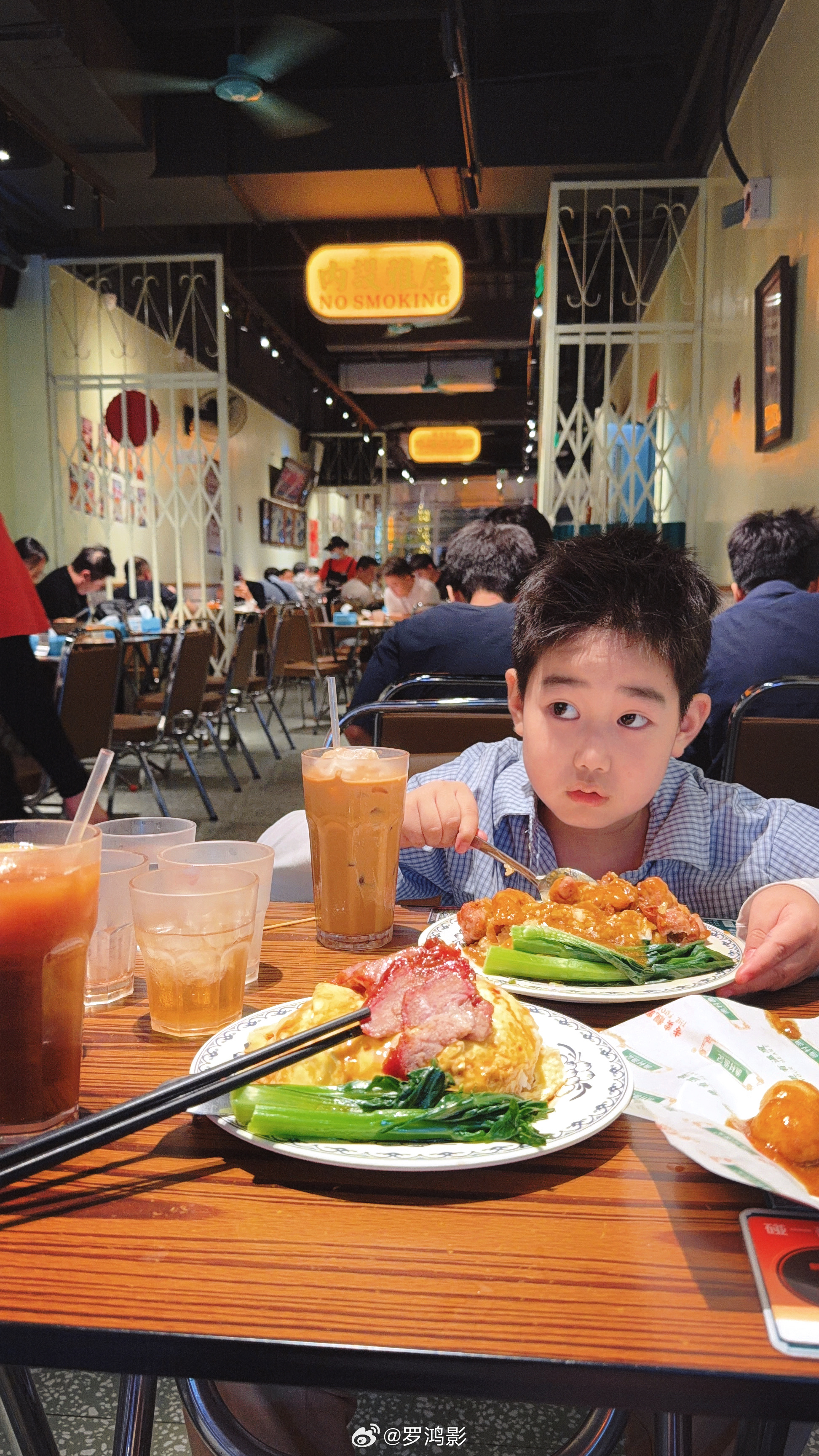 来公司食堂干饭  ​​​