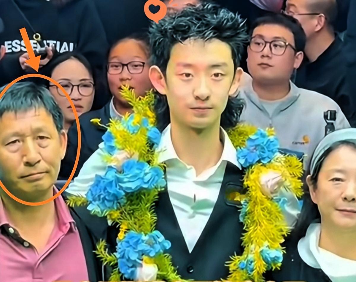 [微风]22 岁吴宜泽夺世界冠军！50 万镑奖金扣完只剩一半，父亲卖房打三份工，