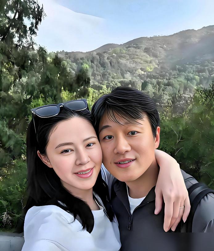 李静当场问出所有人不敢说的：你跟关悦还同床睡吗？佟大为直接愣傻了！
缓过神的他