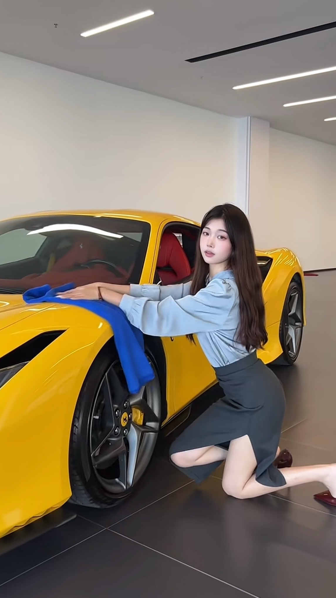 干过汽车销售的都知道，每天上班开完早会第一件事就是擦车[裂开] ​​​