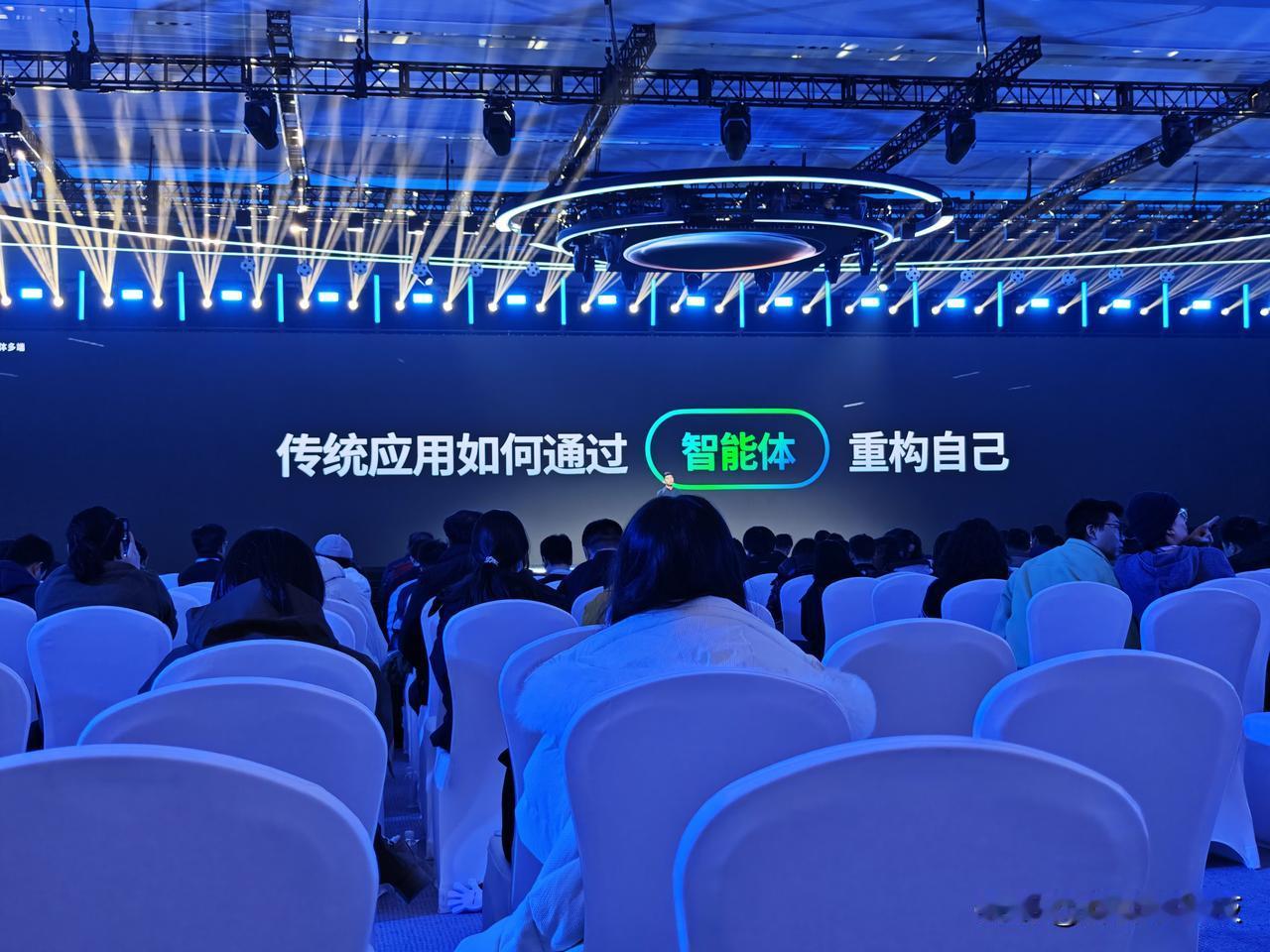 对于开发者而言，现有的软件如何通过智能体重构绝对是一个重点需求，毕竟已经成熟的软