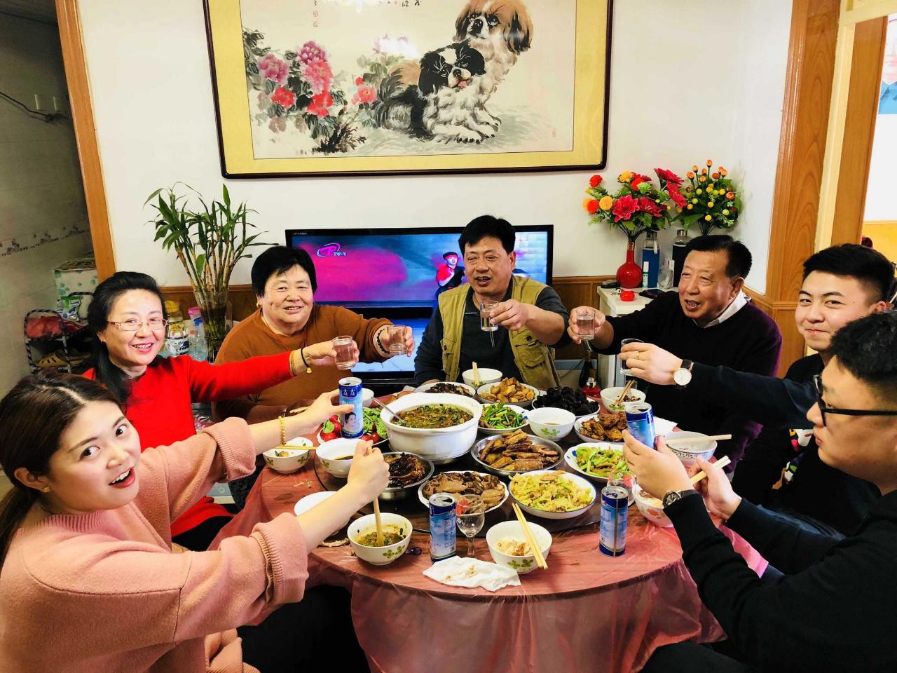 与亲家怎样相处才能相安无事
       我认为，关键在于把握好边界感。如今不少