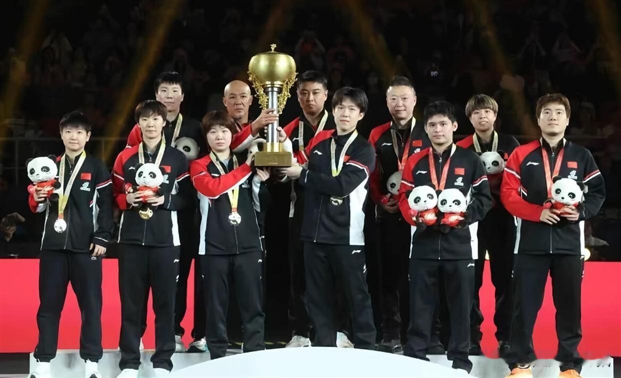 有人说：徐瑛彬0：3卡尔伯格，一局不胜一分未得，白白蹭了一个混团世界杯冠军。
其