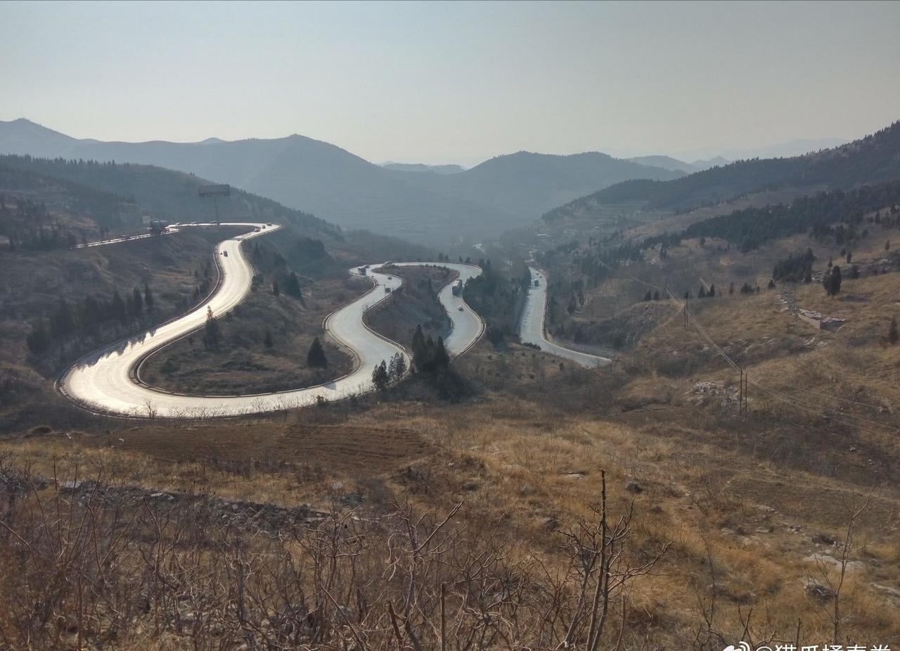 - 潍河滨水休闲绿道：北起昌邑下营港，南至恐龙国家地质公园，全长约177公里。沿