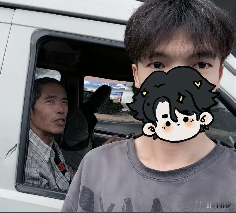 这是发生在武汉的暖心事！武汉小伙帮工地大叔代缴百元罚款！
 
5月12日，武汉这