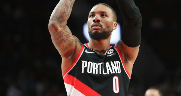 据ESPN报道，达米安·利拉德早在2023年被交易至密尔沃基雄鹿之前，就曾向身边