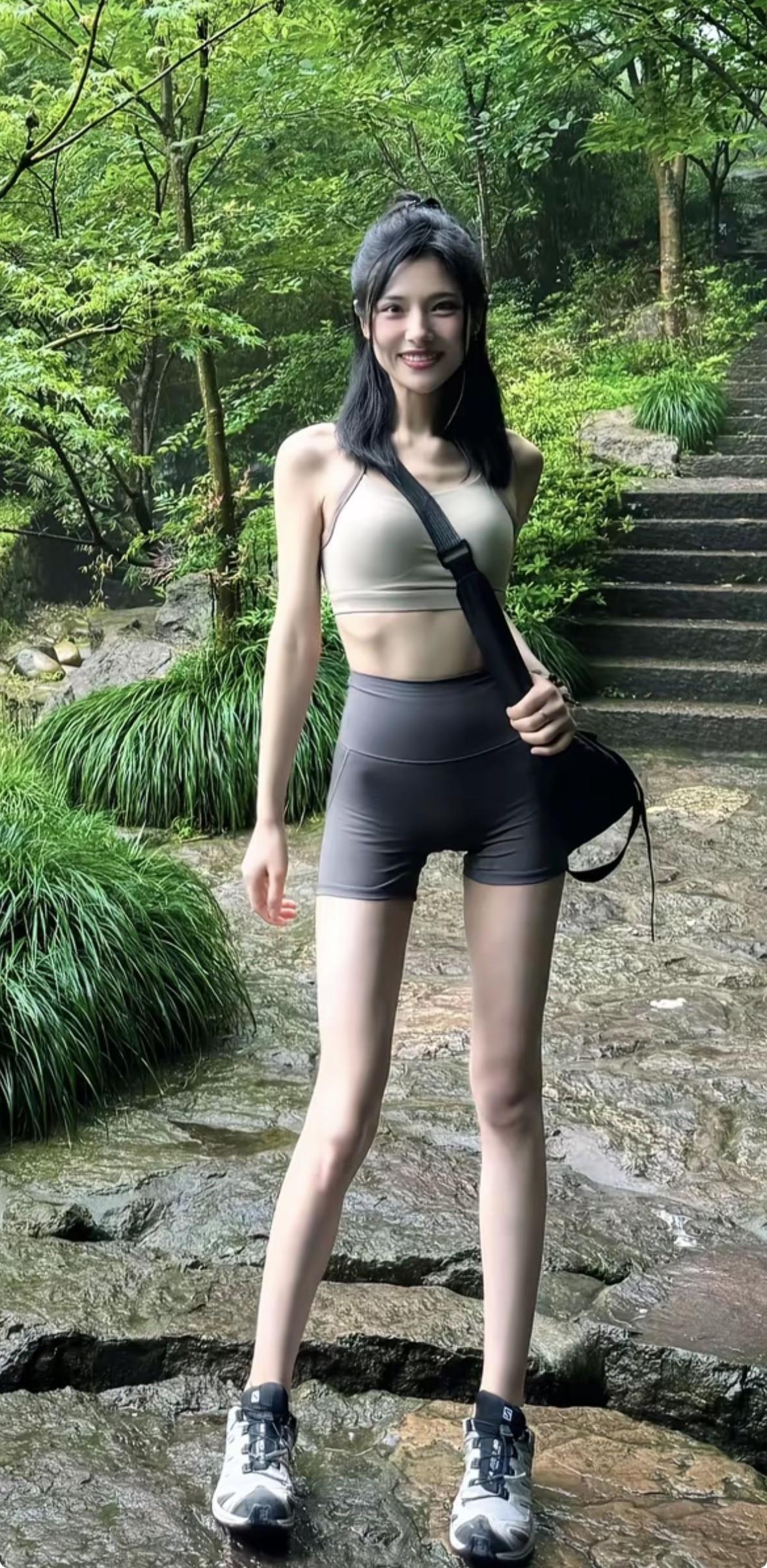 活力满满的一天，从晨跑开始！🏃‍♀️🌳