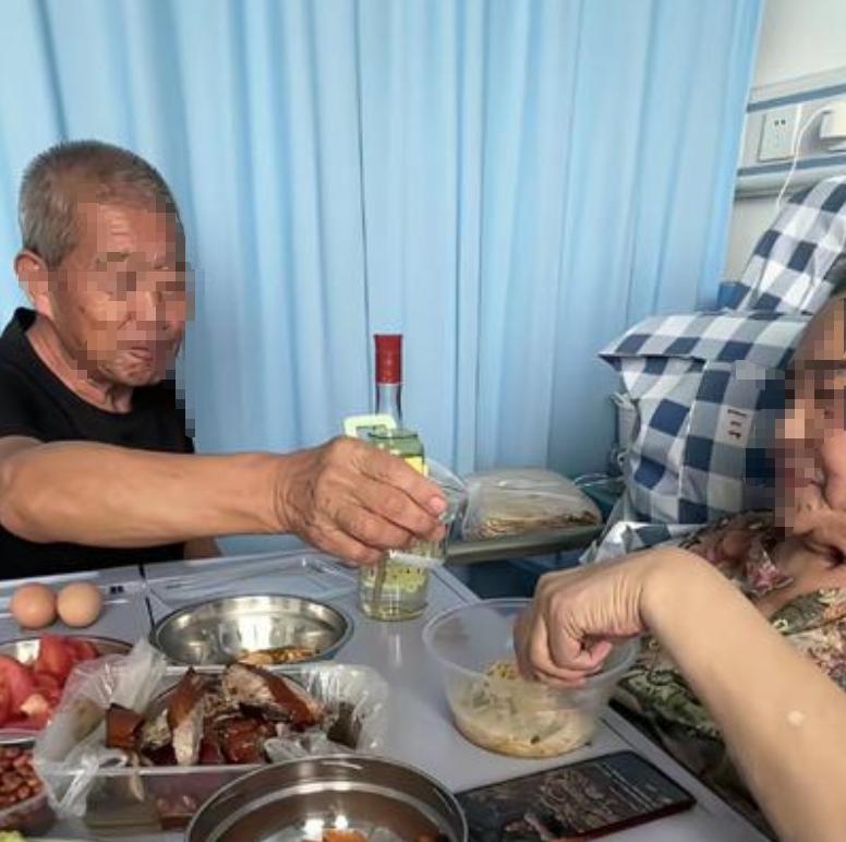 身上千斤担，最终还是酿成了悲剧！76岁古稀老人（无收入）晚年再添小女儿，大儿子离
