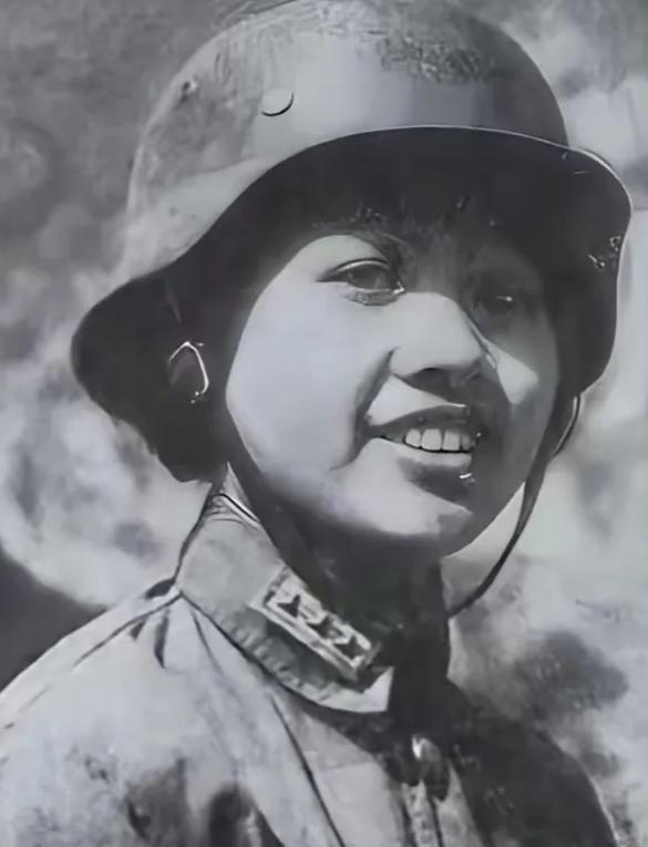1942 年，廖耀湘听说远征军有一个女兵活着走出野人山，他大感惊奇，连忙接见她，