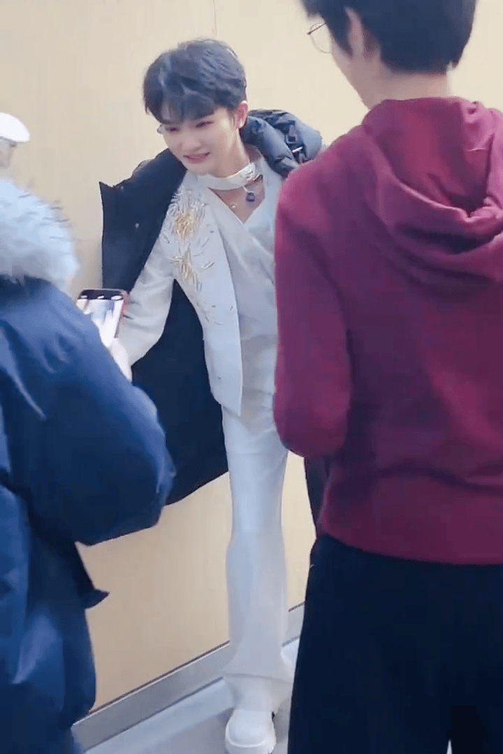 我的漂亮小猫[流泪][流泪][流泪]