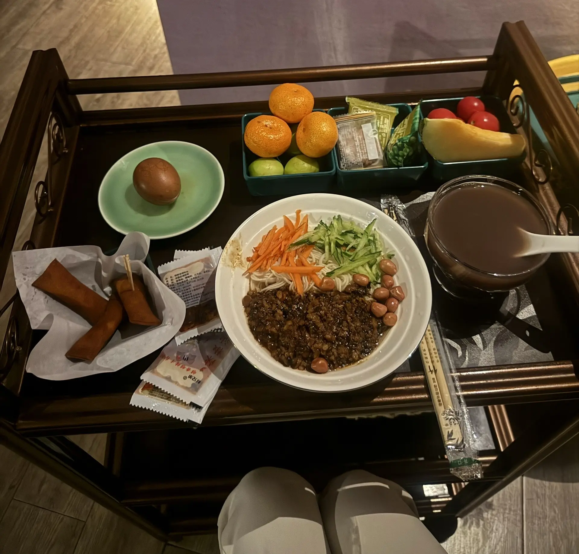 生活就是顶着一分甜冲淡那九分苦