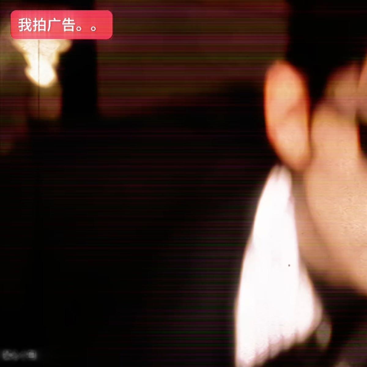 一些霸总剧都不一定演出真霸总出场的感觉，而肖战根本不需要演，而是他就是，并且自带